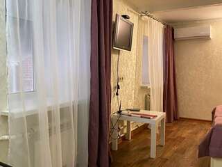 Гостиница Happy House Hostel Казань Двухместный номер Делюкс с 1 кроватью и душем-4